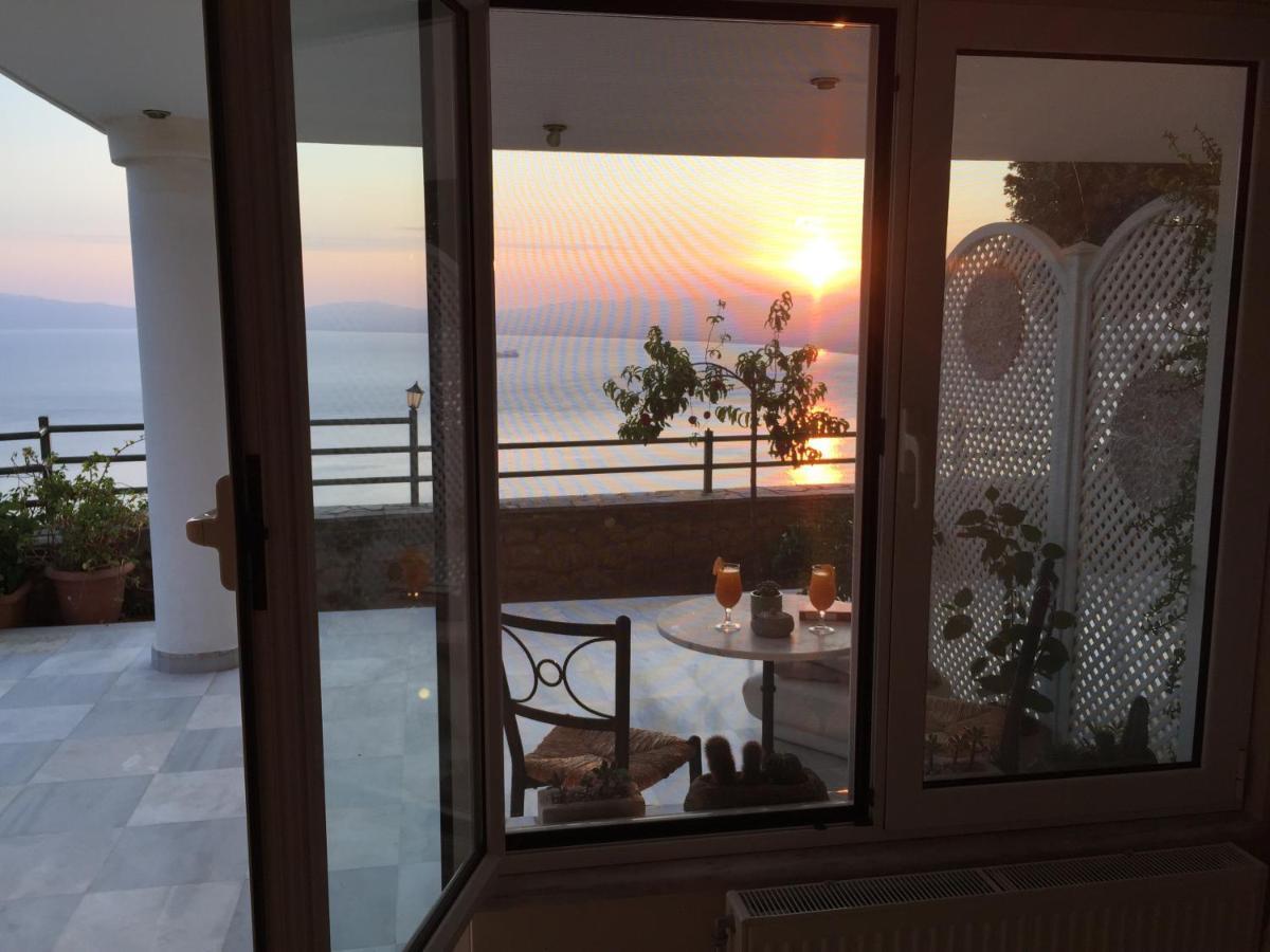 Verga Panorama Apartments Kalamata Esterno foto